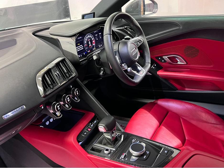 2022 Audi R8 R8 V10 Performance Carbon Edition €1