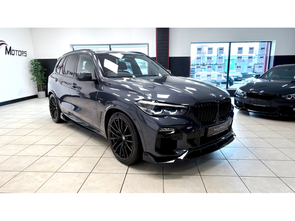 2019 BMW X5 - image 31