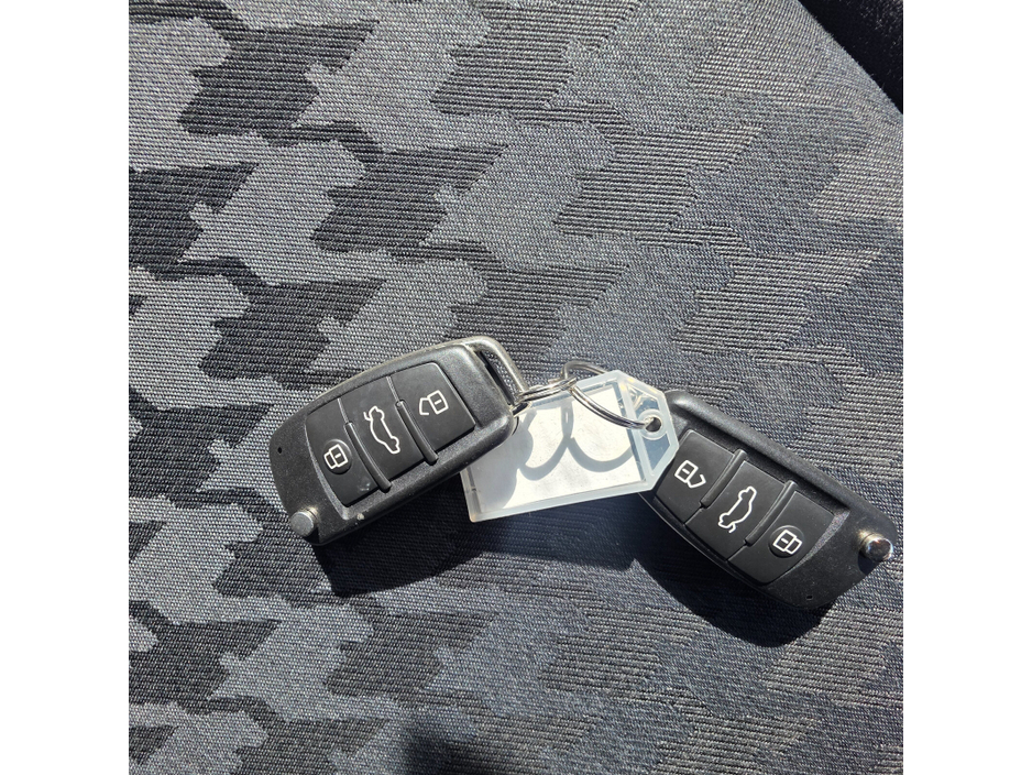 2016 Audi A3 - image 13