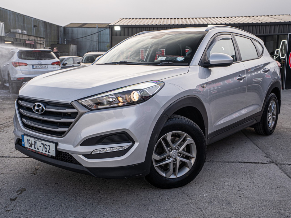 2016 Hyundai Tucson - image 3