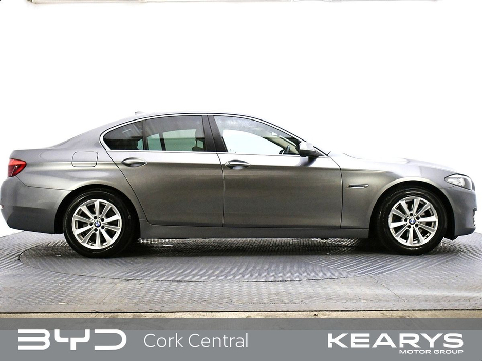 2015 BMW 5 Series 520d SE Auto €15,888