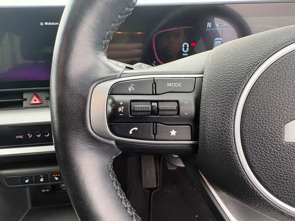 2023 Kia Sportage - image 14