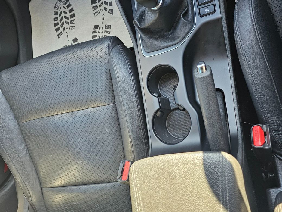 2016 Hyundai Tucson - image 26