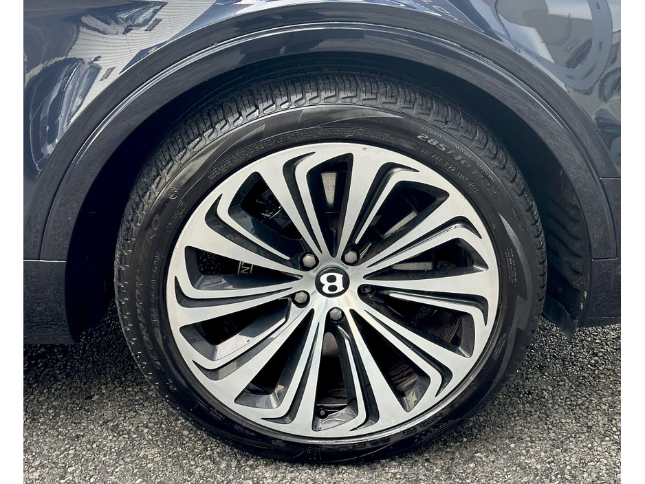 2022 Bentley Bentayga FIRST EDITION