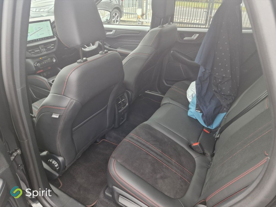 2026 Ford Kuga - image 5