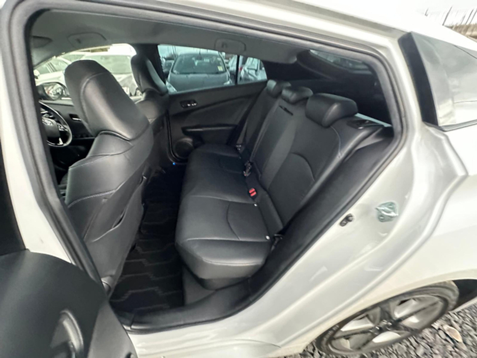 2021 Toyota Prius - image 15