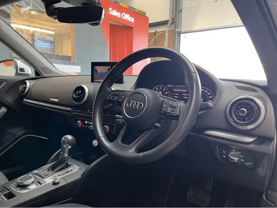 2019 Audi A3 - image 8