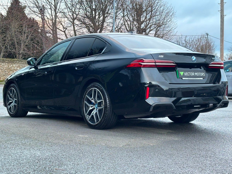 2025 BMW i5 M SPORT PAN ROOF €59,995