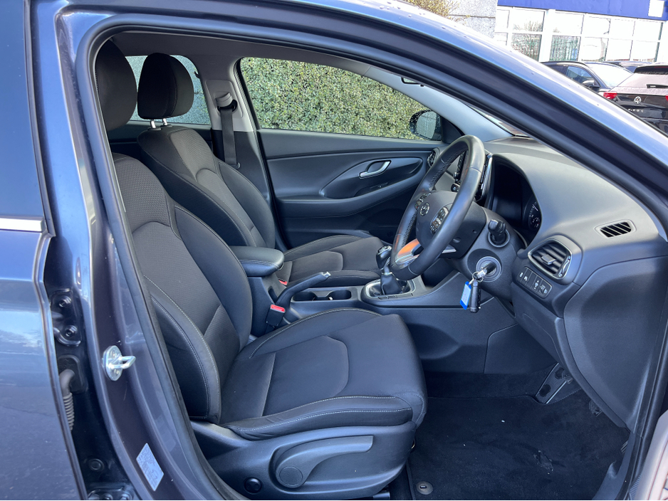 2018 Hyundai i30 - image 10