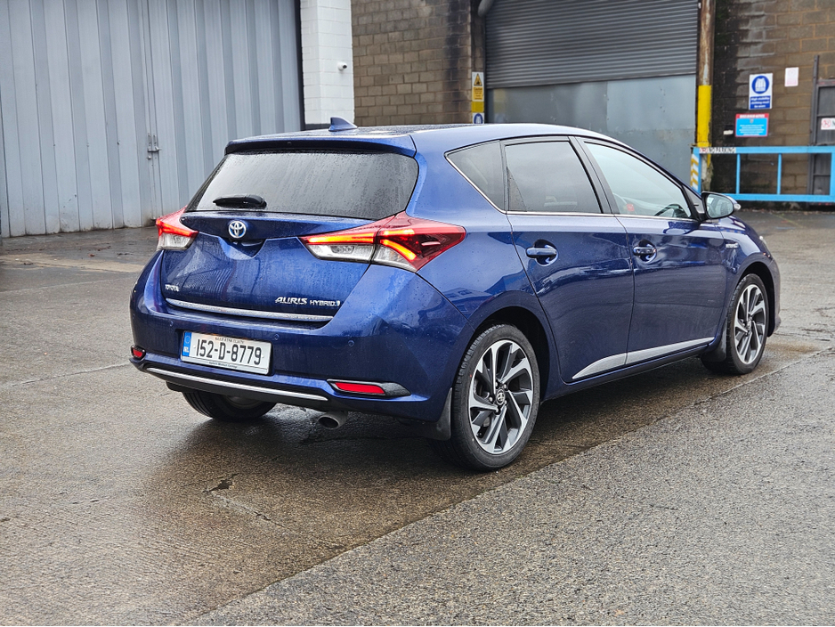 2015 Toyota Auris 1.8 HYBRID SOL 4DR AUTO €10,950
