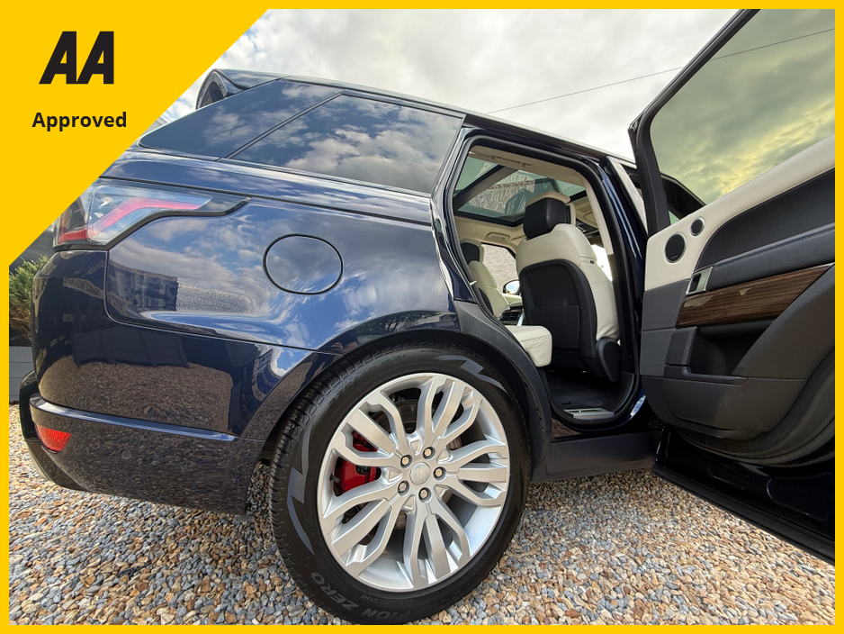 2022 Land Rover Range Rover Sport PRICE INCLUDES VAT ,AUTOBIOGRAPHY DYNAMIC,PANORAMIC SKY LOUNGE ,REVERSE CAMERAS,21 WHEELS WITH RED CALIPERS €66,850