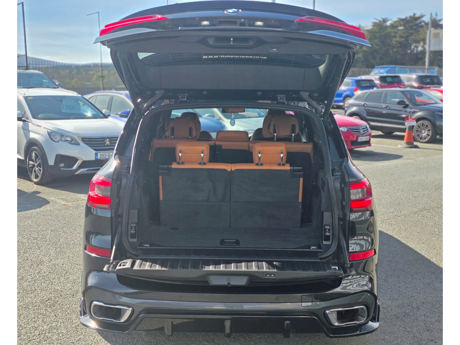 2019 BMW X5 - image 26