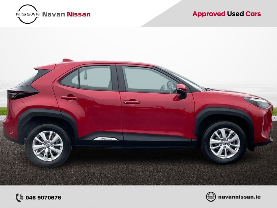 2024 Toyota Yaris Cross 1.5 Hybrid Luna