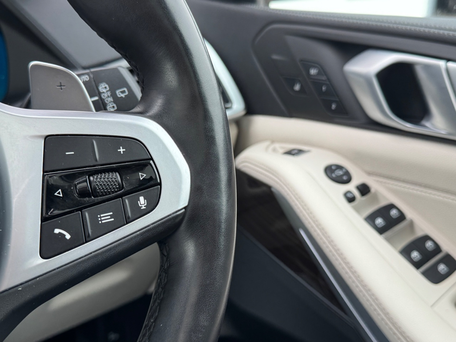 2022 BMW X5 - image 19