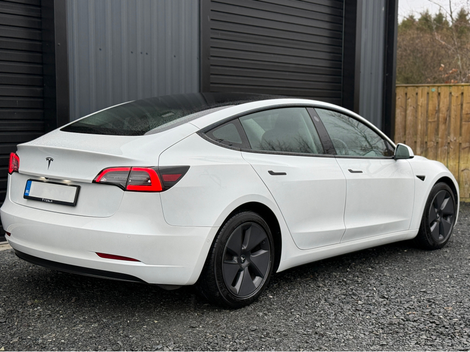2021 Tesla Model 3 - image 2