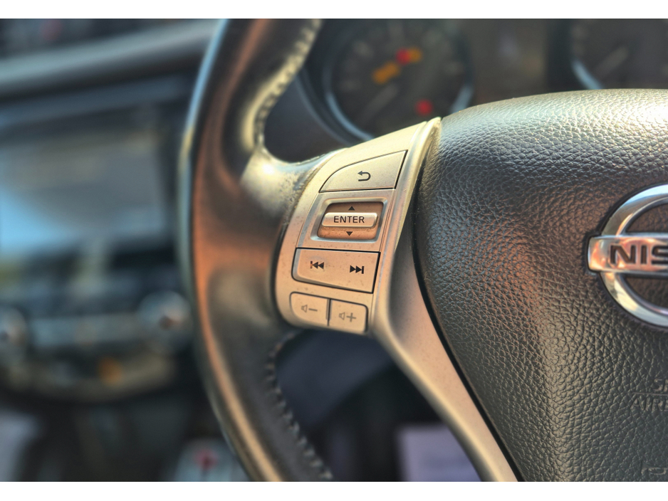 2014 Nissan Qashqai - image 22