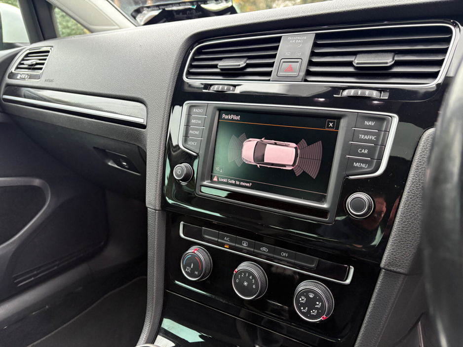 2016 Volkswagen Golf 2.0 TDI 5DR 150HP Edition-40 €10,950