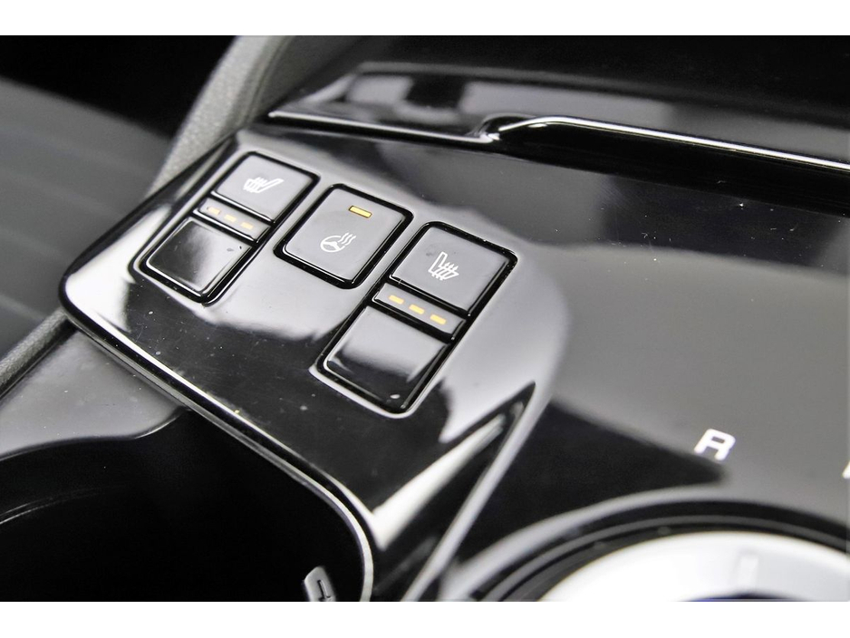 2023 Kia Sportage - image 21