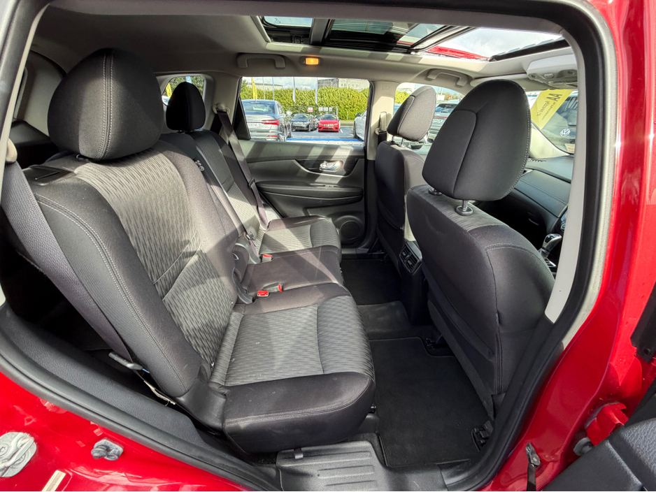 2020 Nissan X-Trail - image 28