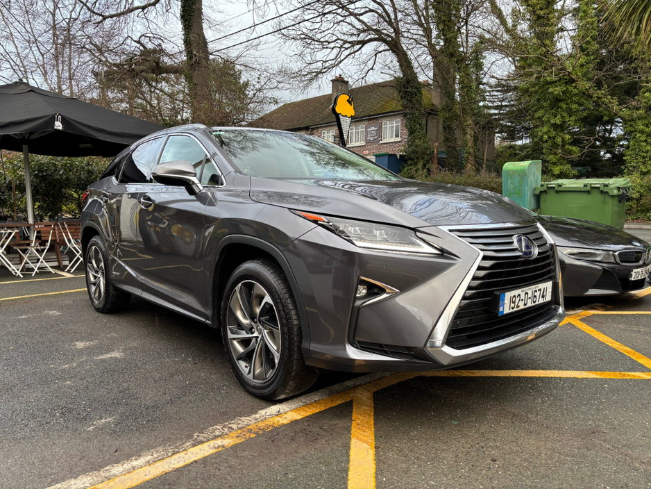 2019 Lexus RX 450 h - image 3