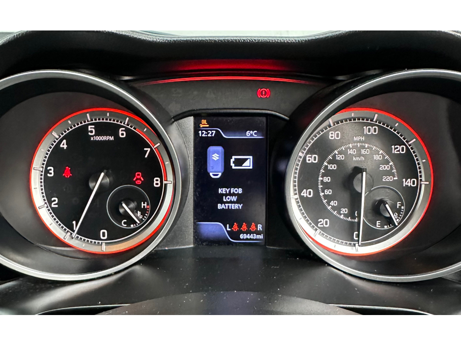 2019 Suzuki Swift - image 10