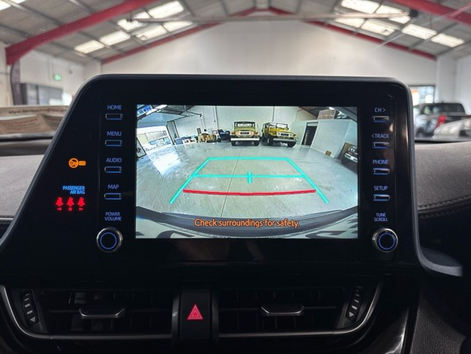 2020 Toyota C-HR 1.8 HYBRID SPORT 4DR AUTO €24,950