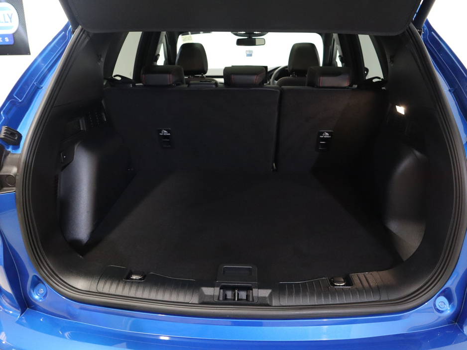 2025 Ford Kuga - image 30