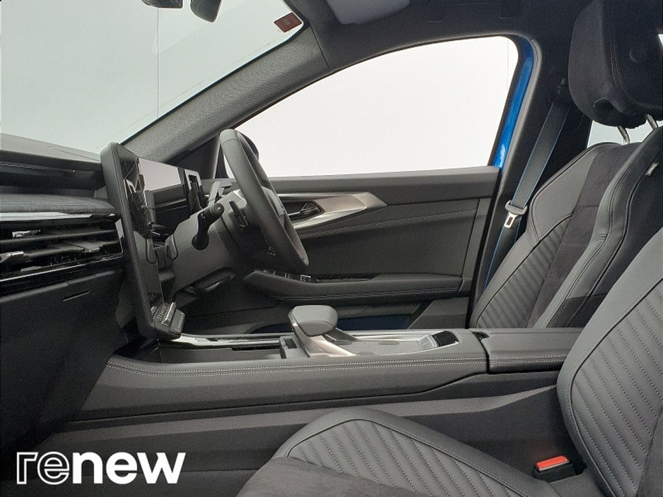 2025 Renault Rafale - image 5