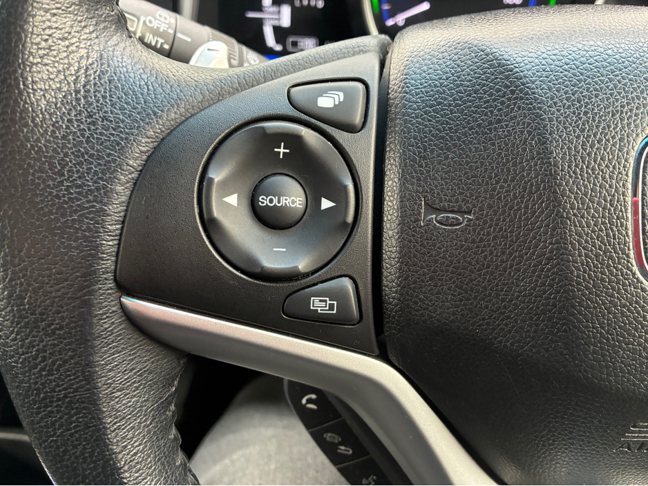 2014 Honda Fit - image 23