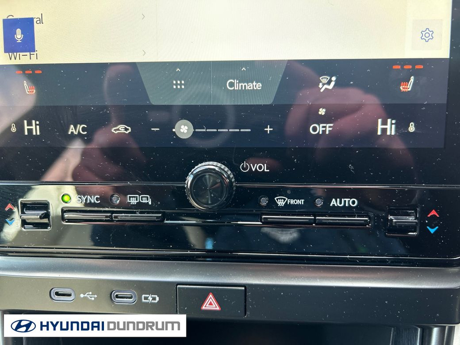 2025 Lexus LBX Elegant NEW Price €39,950