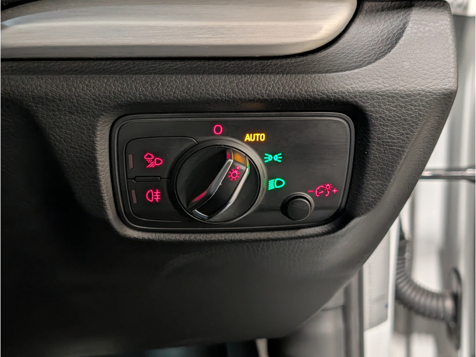 2015 Audi S3 - image 24