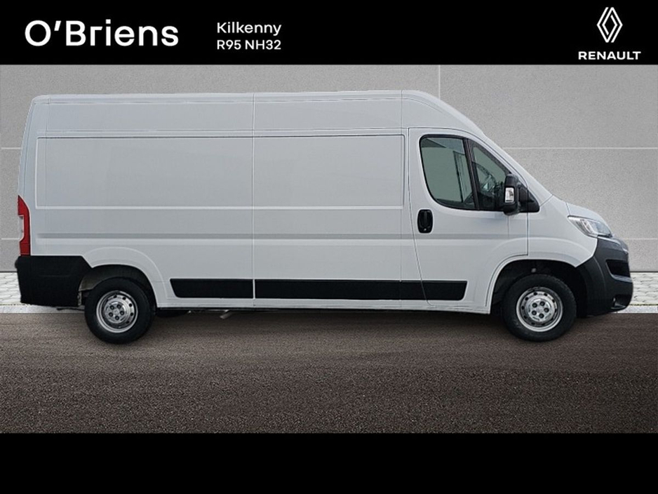 2023 Citroen Relay - image 6