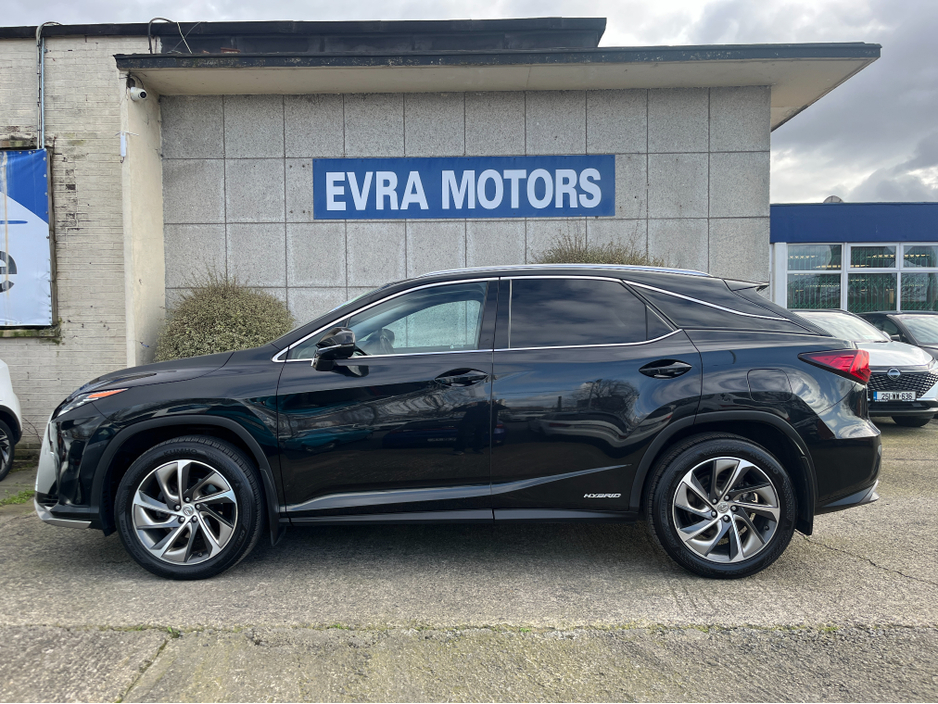 2016 Lexus RX 450 h - image 6