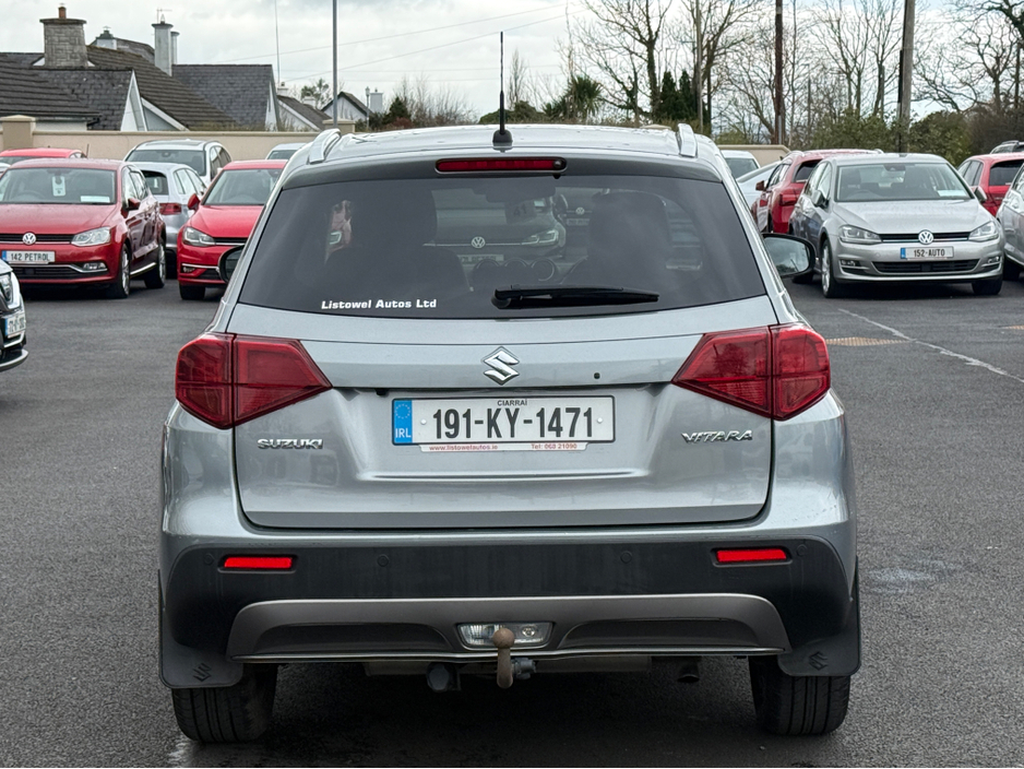2019 Suzuki Vitara - image 8