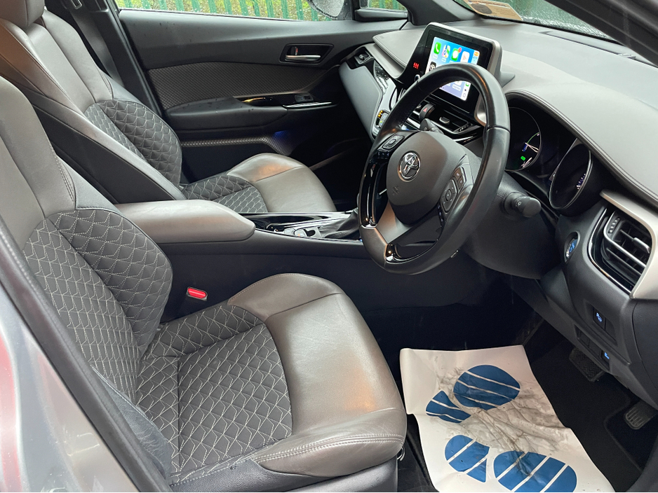 2023 Toyota C-HR 231 D HYBRID SOL  AUTO HIGH SPEC! €26,995