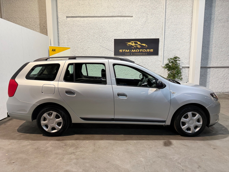 2016 Dacia Logan - image 4