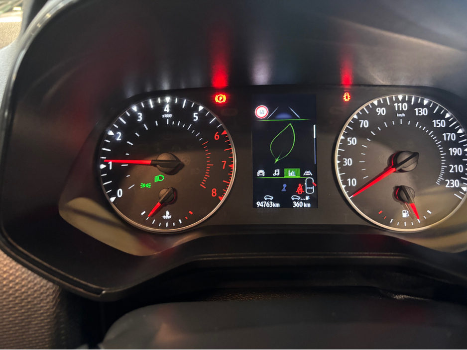 2022 Renault Clio - image 7