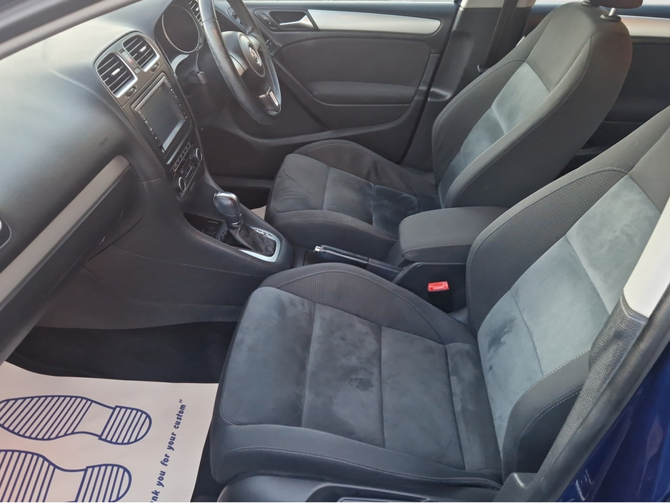 2012 Volkswagen Golf - image 16