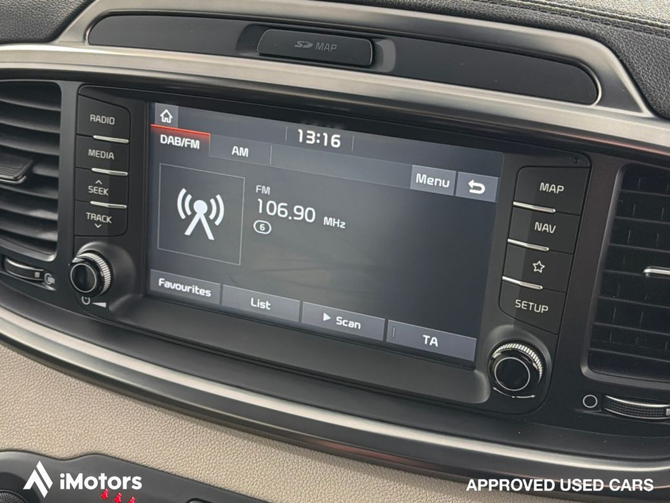 2018 Kia Sorento - image 25