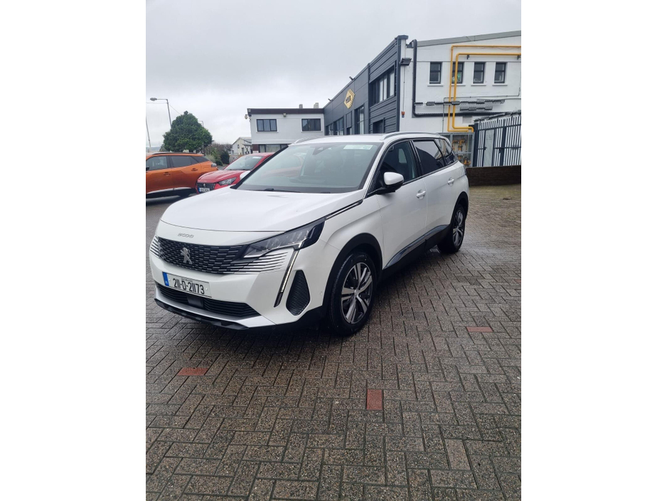 2021 Peugeot 5008 1.5 BlueHDi 130bhp Allure Auto €29,950