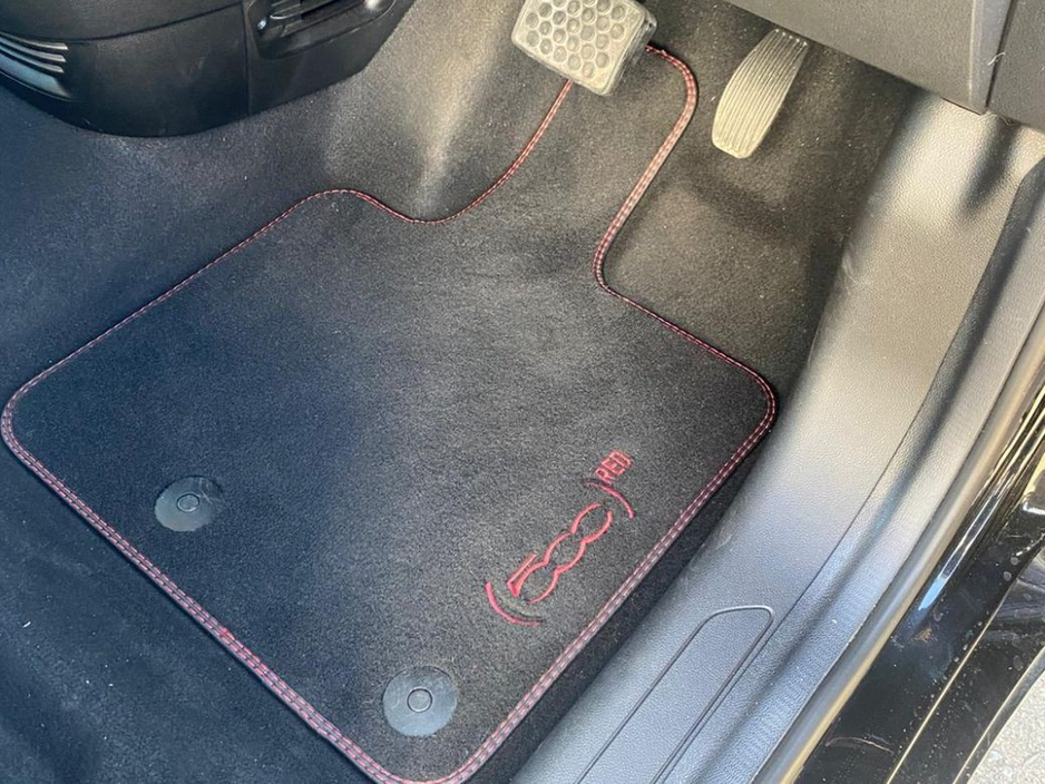 2023 Fiat 500e - image 22