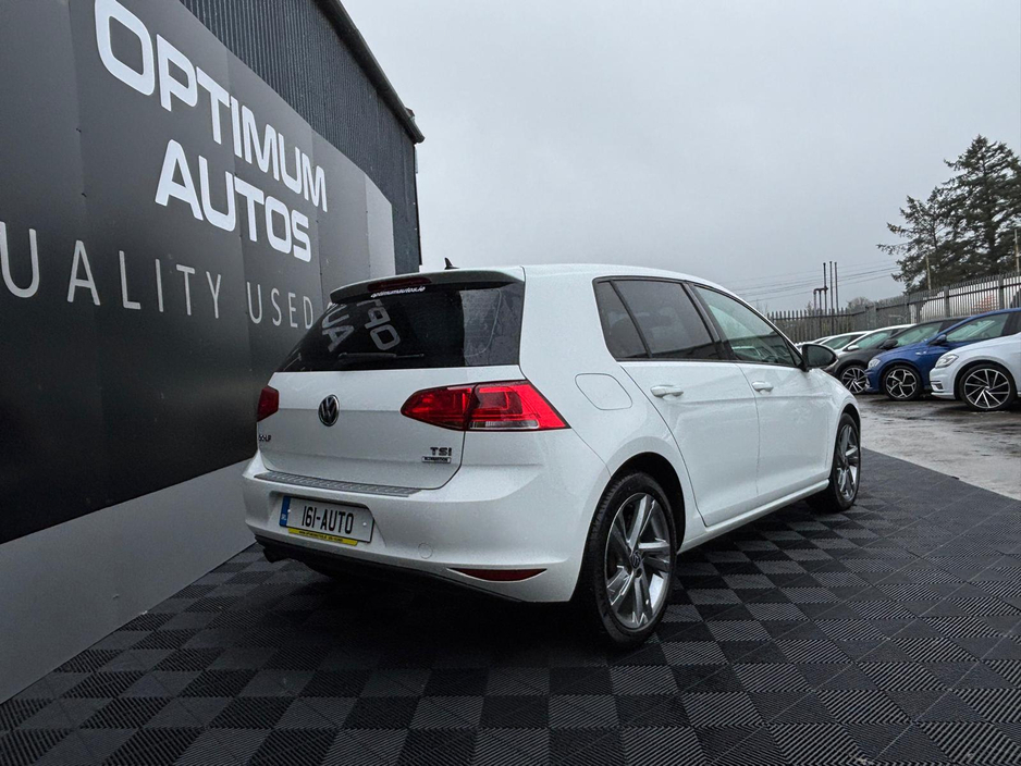 2016 Volkswagen Golf - image 2