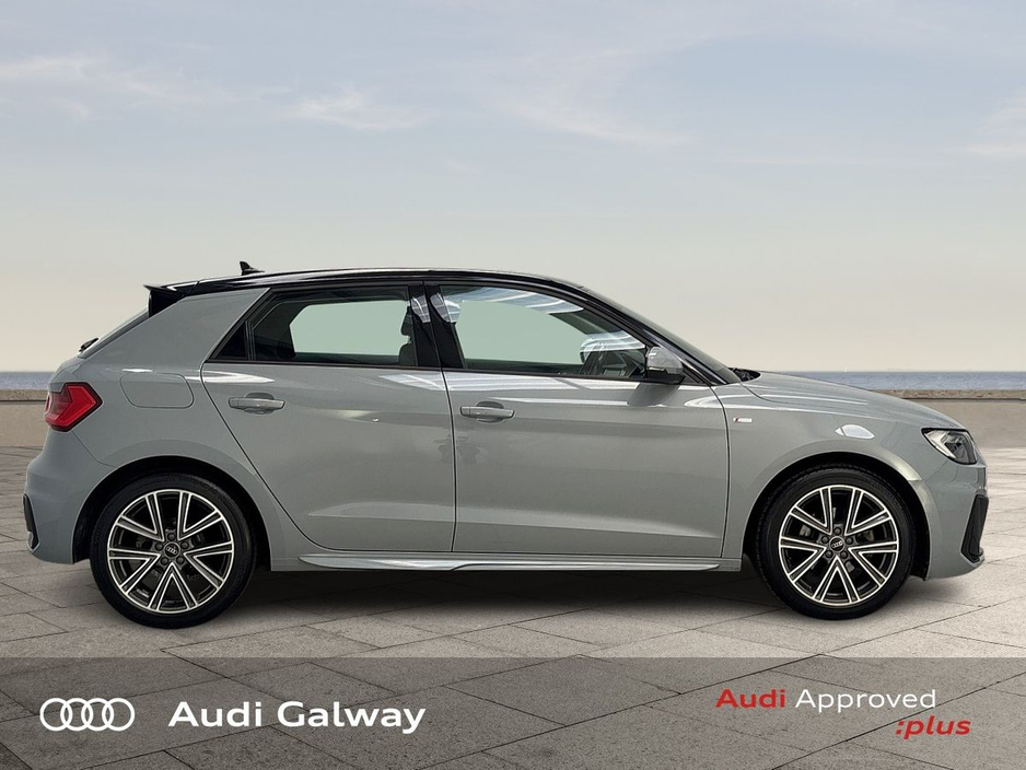2022 Audi A1 - image 5