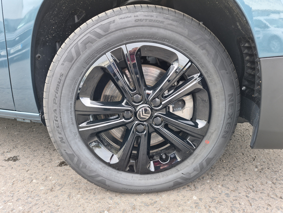 2026 Citroen Berlingo - image 5