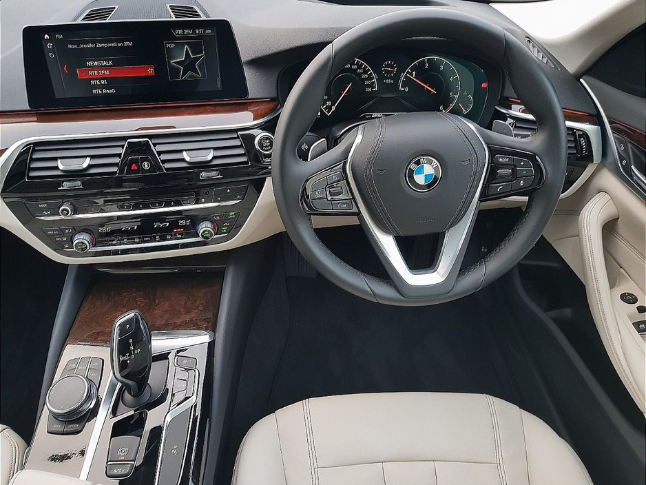 2019 BMW 5 Series 520d SE Auto €29,995