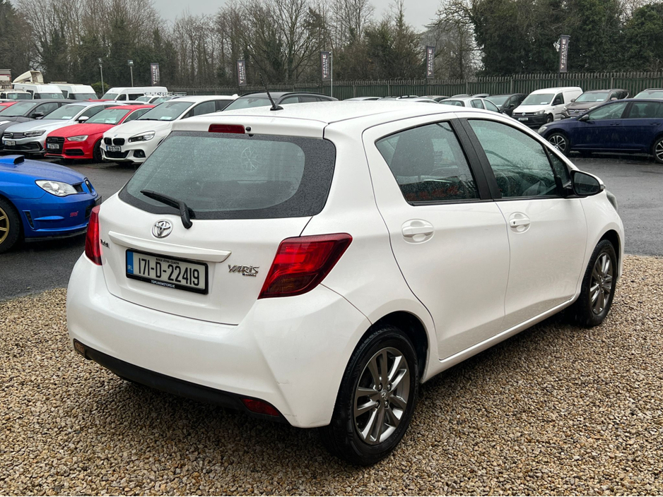 2017 Toyota Yaris ==STUNNING 1.0 LUNA//REVERSING CAMERA//NEW NCT//SERVICED== €10,950