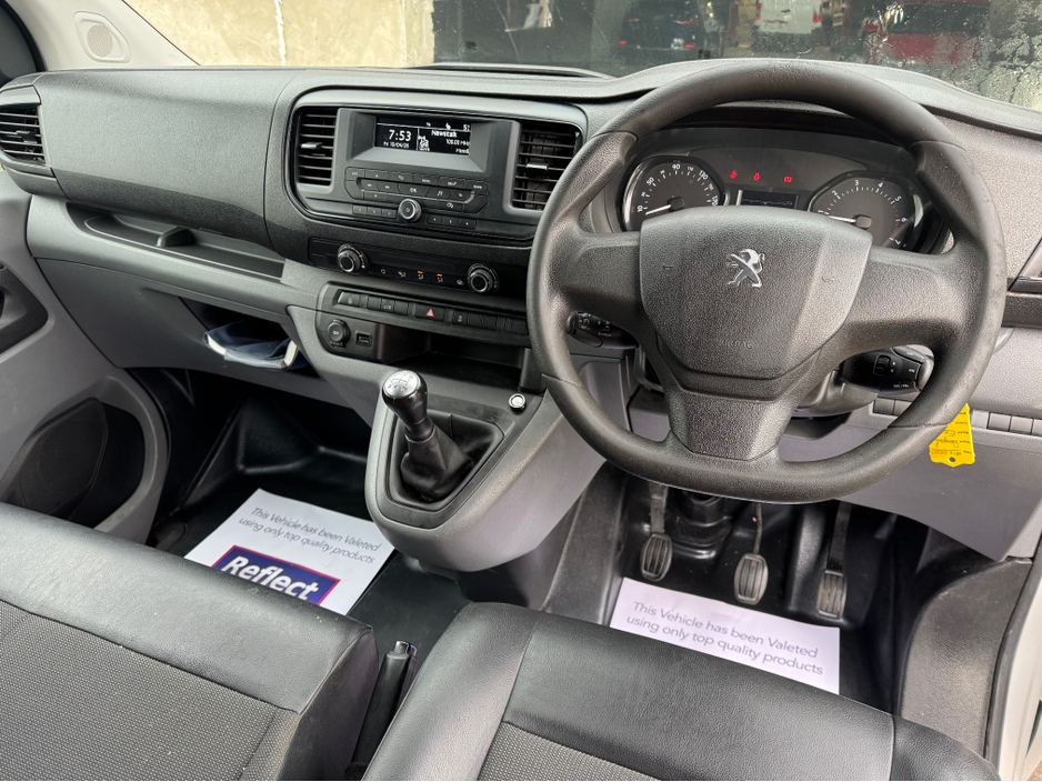 2018 Peugeot Expert - image 8