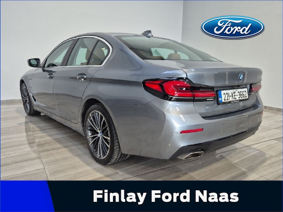 2022 BMW 5 Series 530E €39,950
