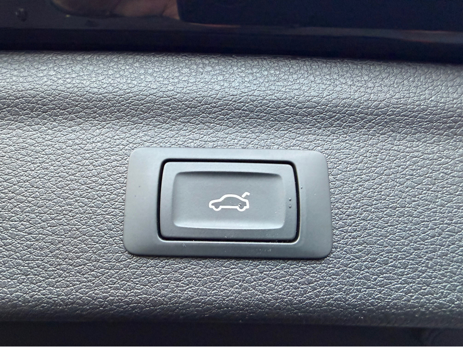 2022 Audi Q3 TECHNIK 45 TFSI E HYBRID//REVERSE CAMERA//IMMACULATE CONDITION//FINANCE PACKAGES//SIMI AND AA DEALER €35,950