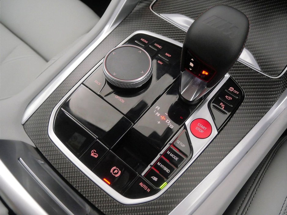 2025 BMW XM - image 10